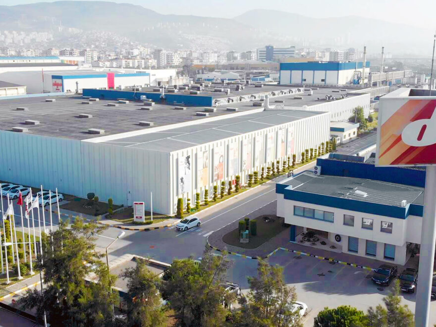 DYO Boya, Türkiye'nin En Değerli Boya Markası Seçildi