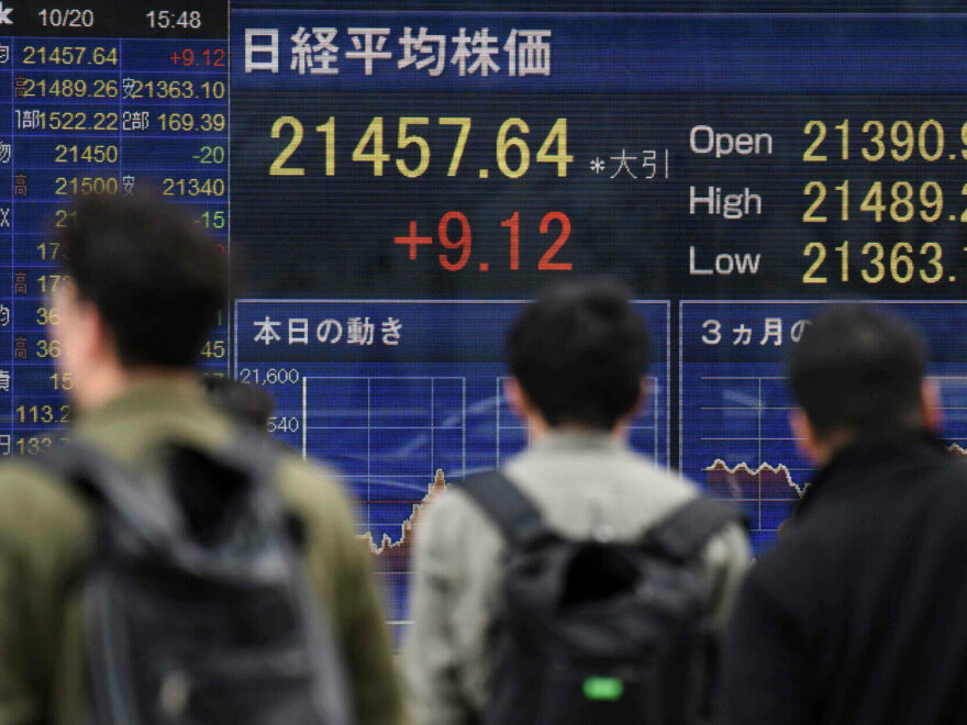 Nikkei 225 teknoloji satışlarıyla yüzde 2,73 düştü; petrol fiyatları yükseldi