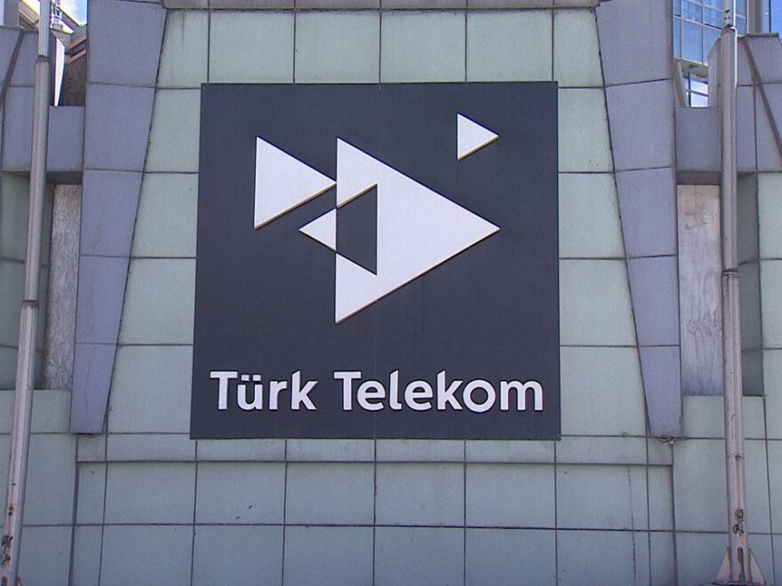 Türk Telekom, 4. çeyrekte 718,83 milyon TL net kâr açıkladı