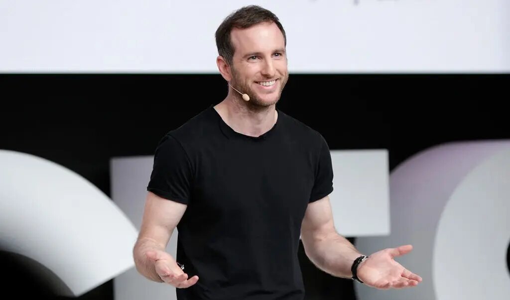 Airbnb Kurucu Ortağından 100 Milyon Dolarlık Hisse Satışı