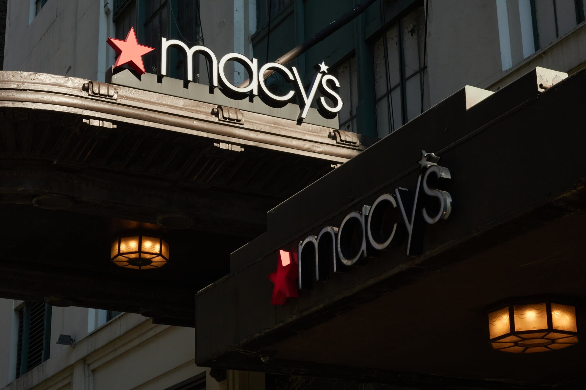 Arkhouse ve Bridge Capital Macy’s Teklifini Yükseltti