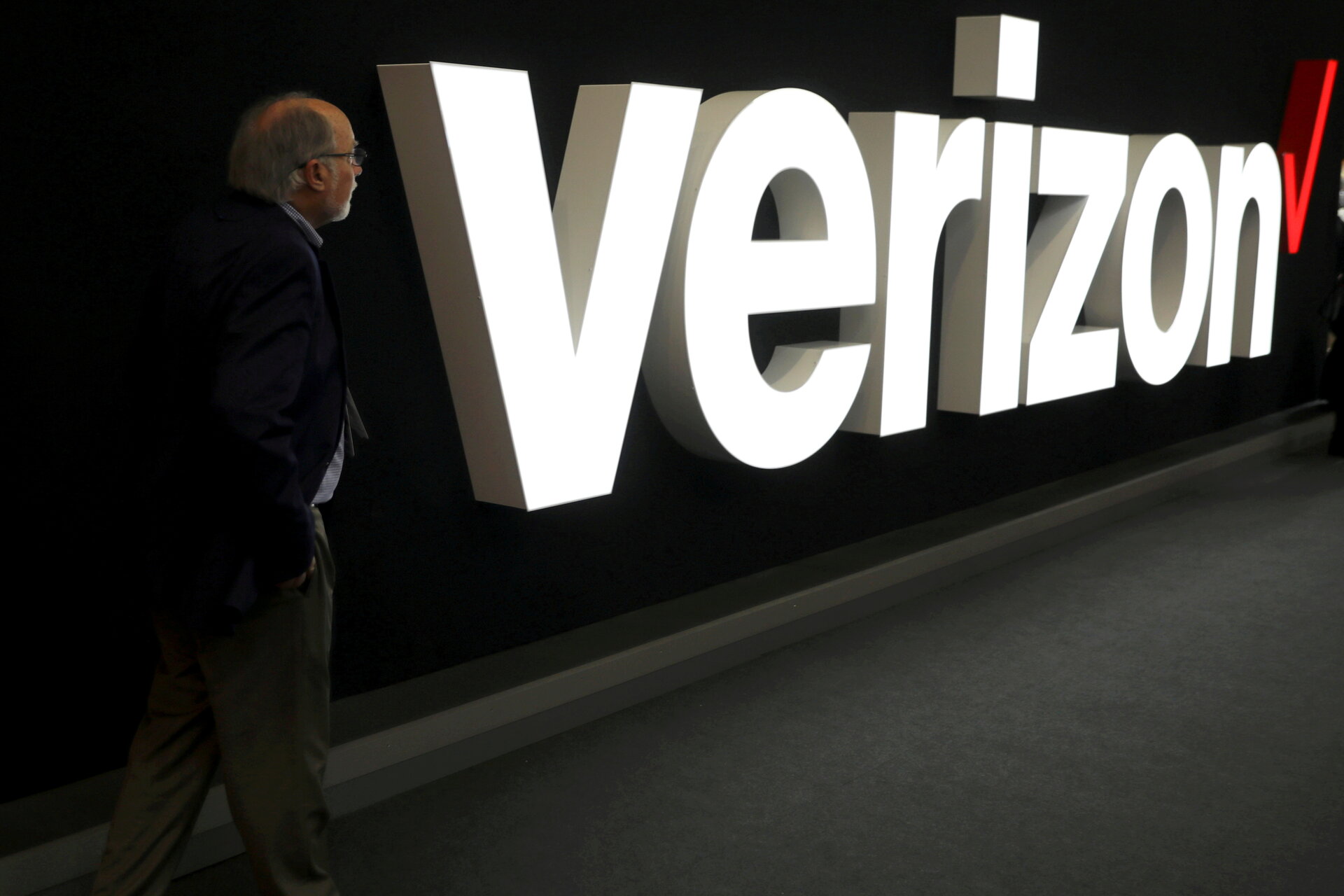 Verizon Satışları Beklentilerin Altında Kaldı
