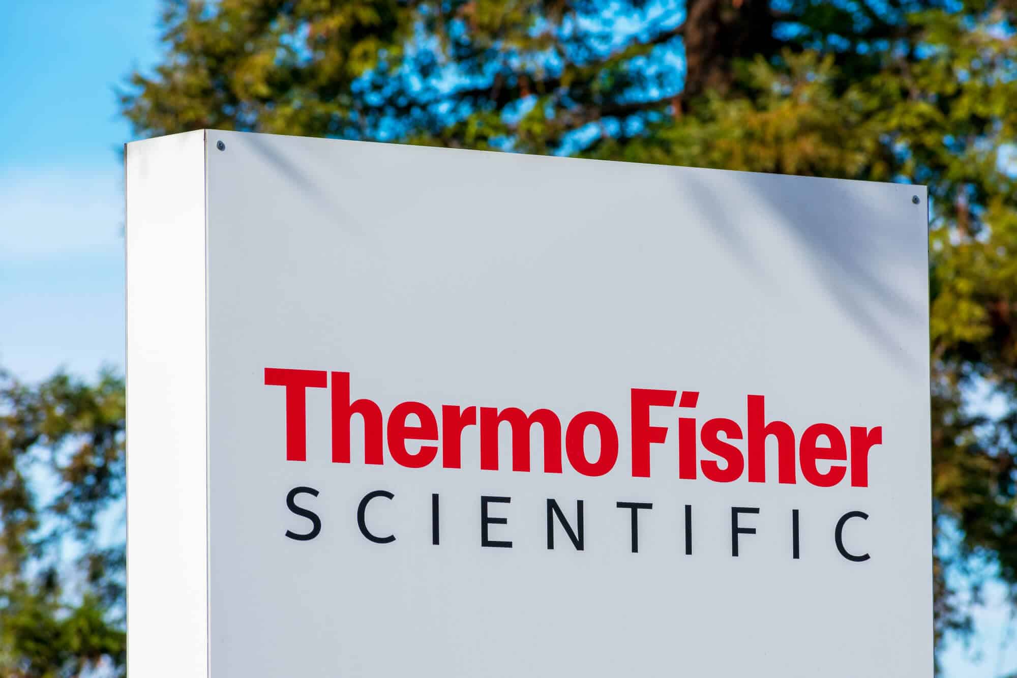 Thermo Fisher Yıllık Kâr Beklentisini Yükseltti