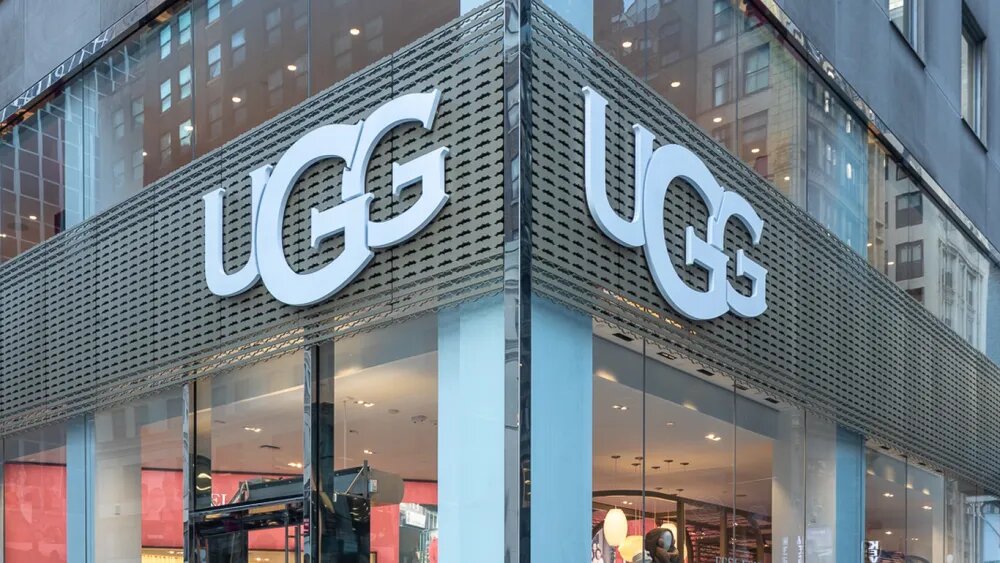 Deckers Neden 10% Yükseliyor?