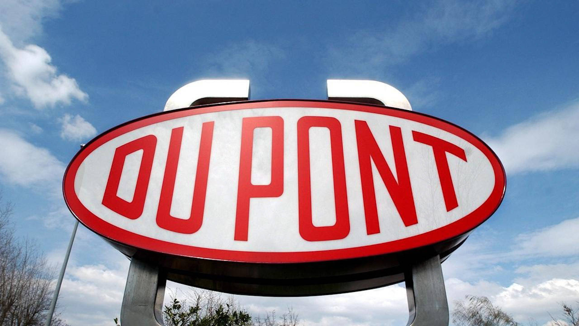 DuPont Beklentileri Aştı, Tahminleri Yükseltti