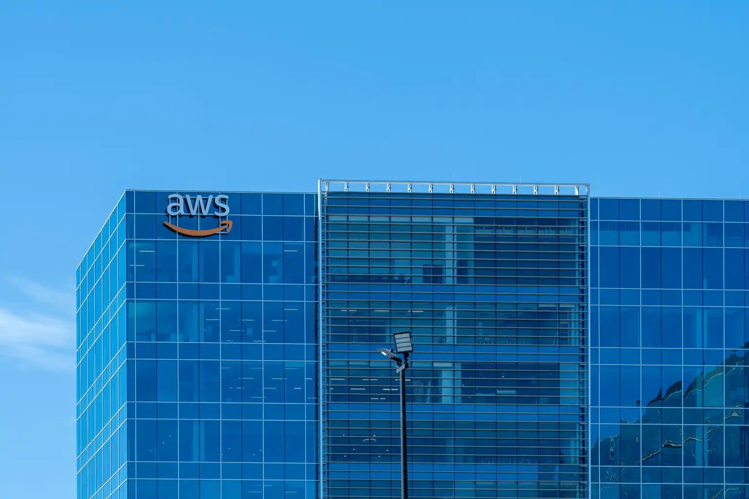 Amazon ve Smartsheet, şirketlere yapay zekâ aracı sunacak
