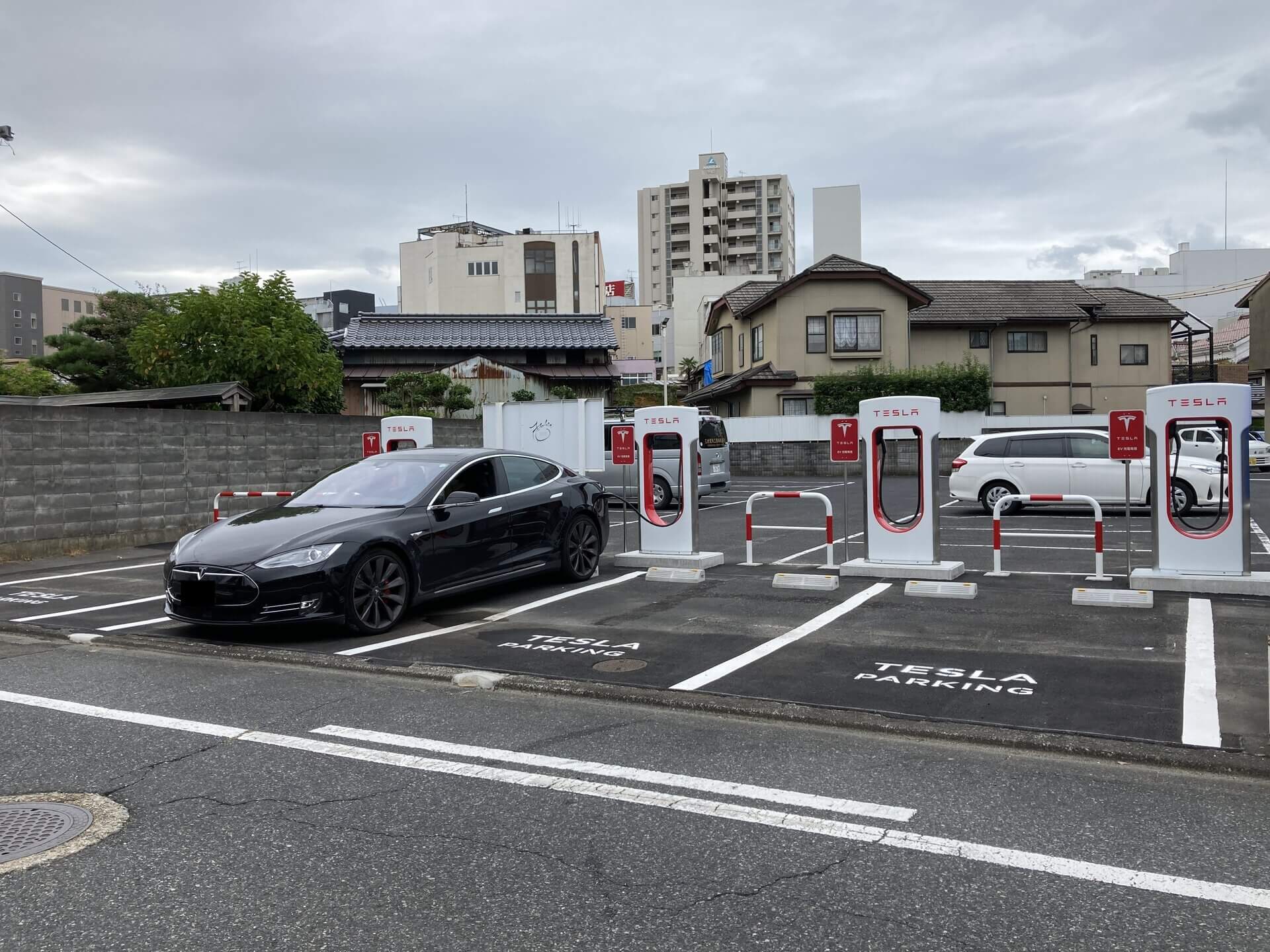 Tesla, Japonya’da 600 Supercharger istasyonuna ulaştı