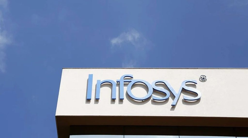 Infosys artan gelirlerine rağmen ekside