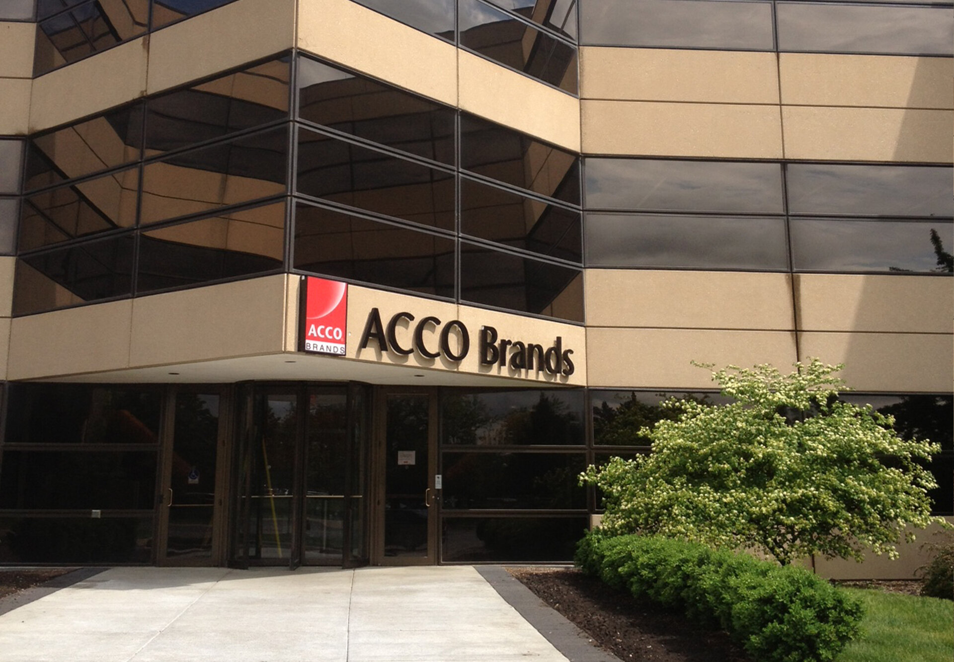 ACCO Brands kâr beklentisini 40% kaçırdı