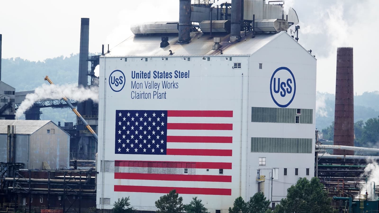 United States Steel kârı beklentileri aştı yıllık bazda düştü