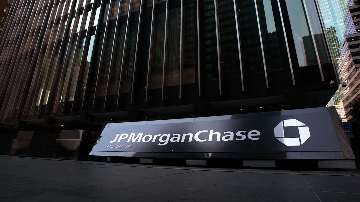 JPMorgan Chase, Tesla davasını geri çekti