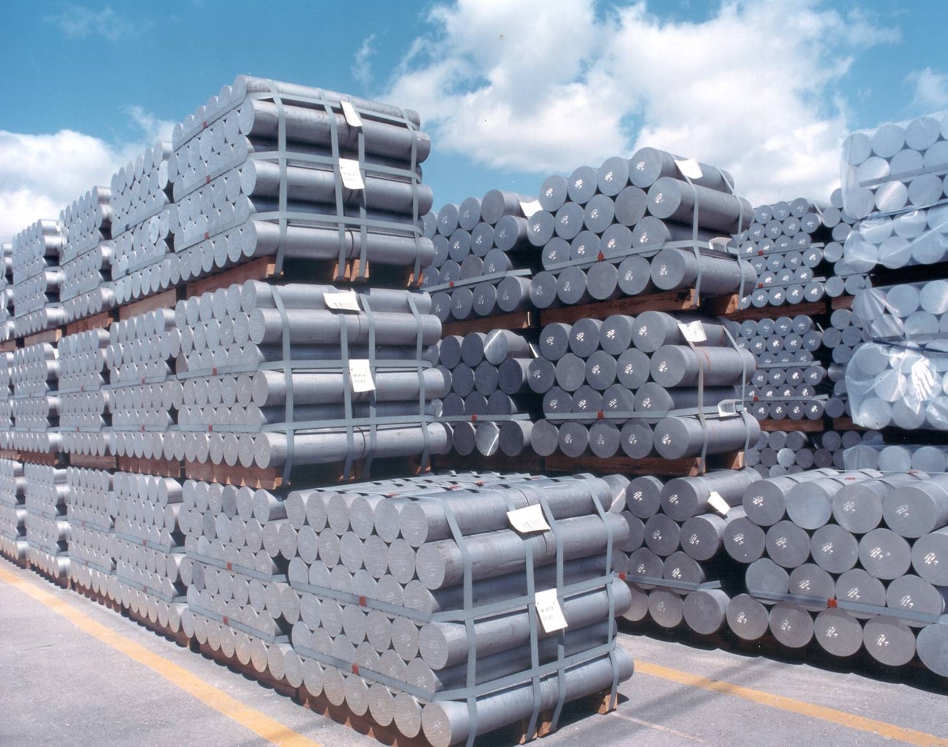 Century Aluminum sonuçları beklentileri aştı