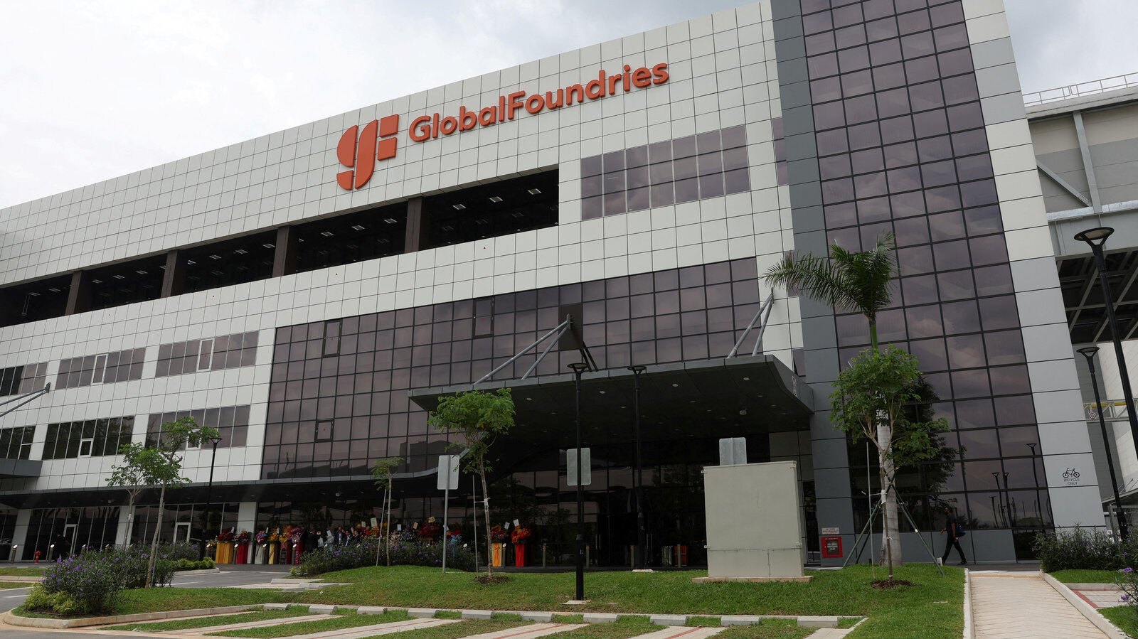 GlobalFoundries’e güçlü bilanço desteği