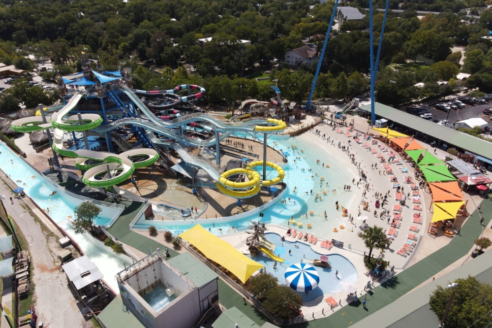 Six Flags eğlence dolu bir çeyrek geçirdi: Beklentileri aştı, hisse yükseldi