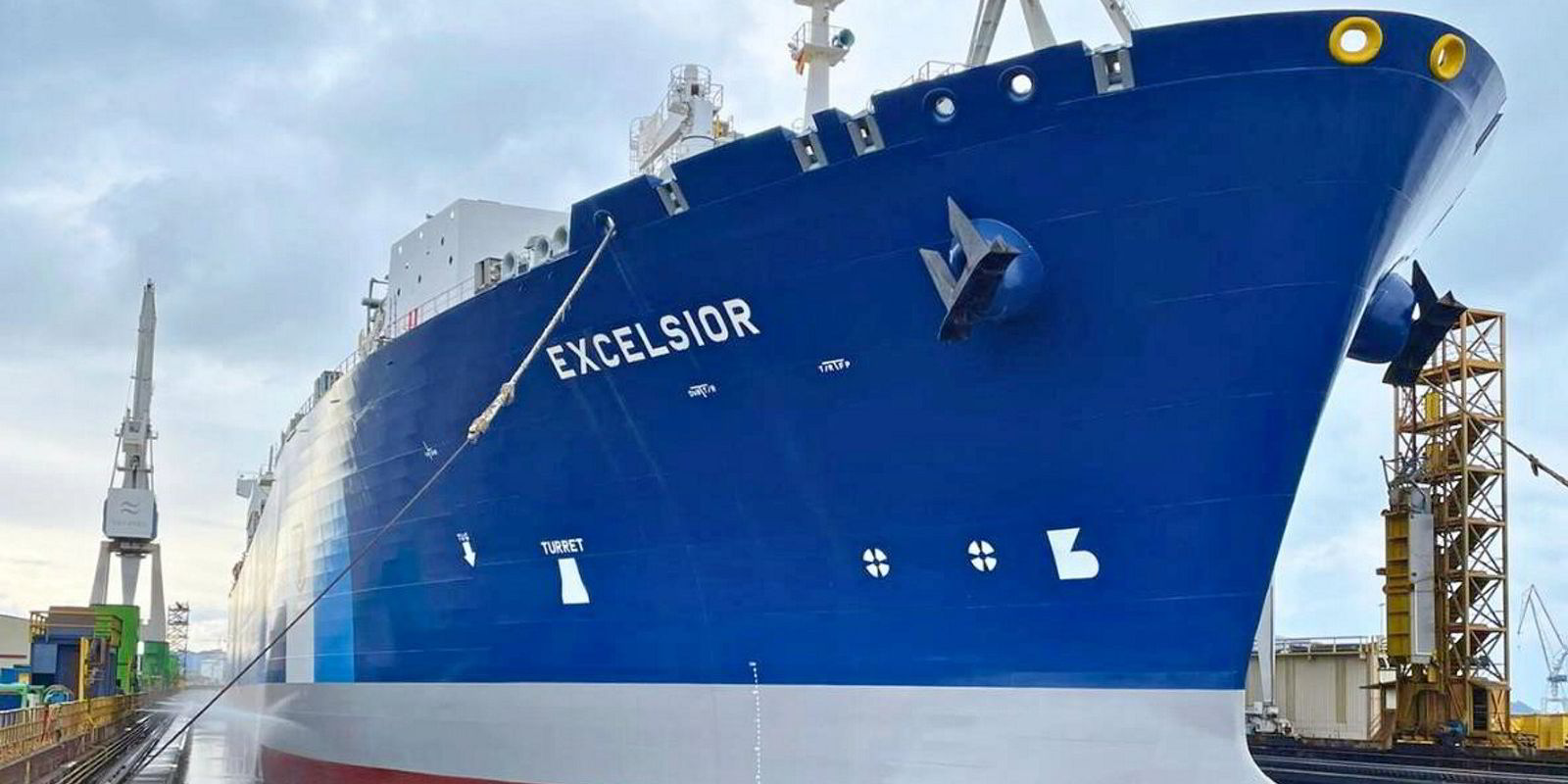 Excelerate Energy’nin kârı yükseldi, gelirleri düştü
