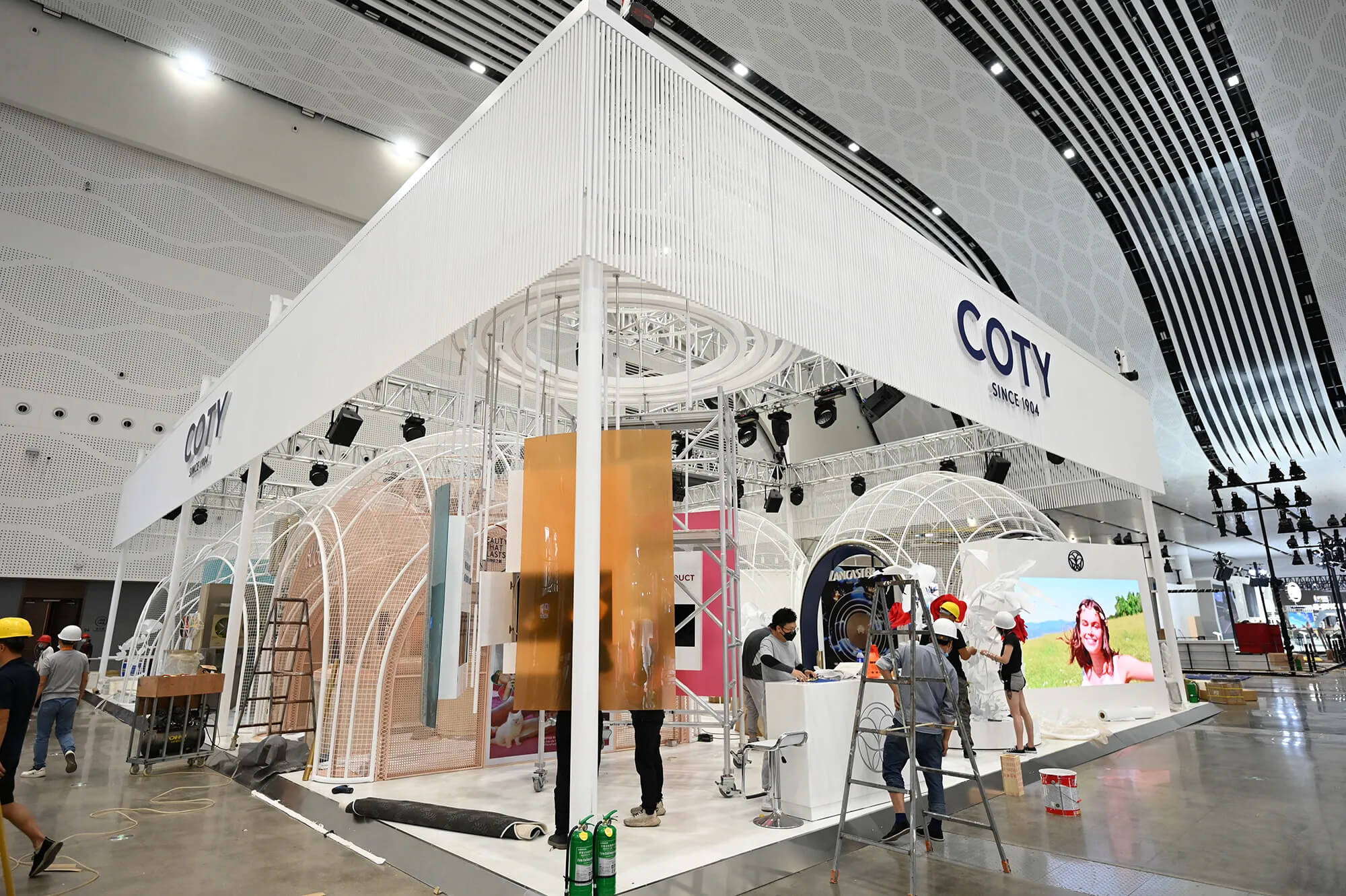 Coty’nin kârı yükselişte ancak beklentileri karşılayamadı