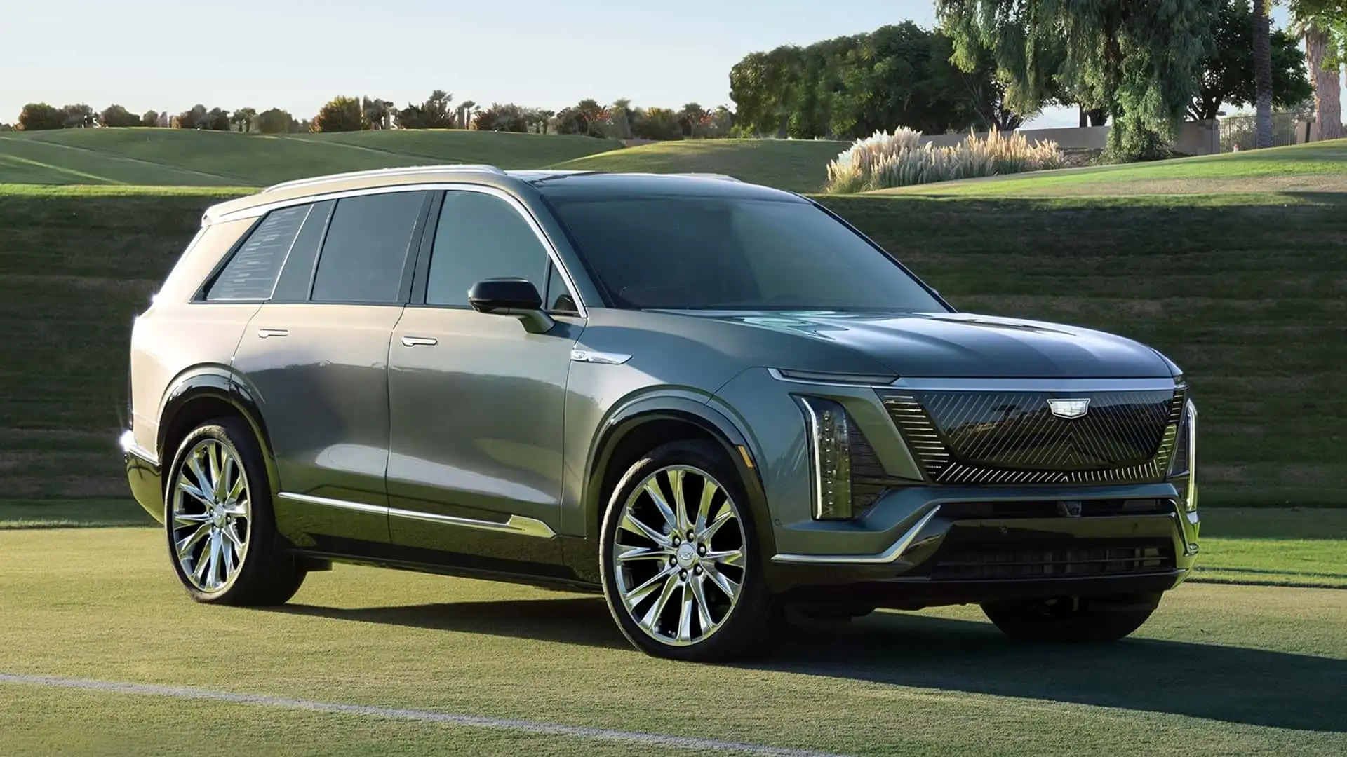GM’den Tesla ve Lucid’e rakip: Yeni Cadillac SUV’si Vistiq