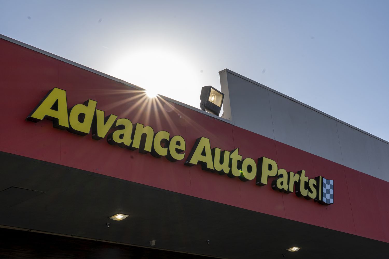 Advance Auto Parts beklentilerin altında kalan bilançosuna rağmen yükseldi