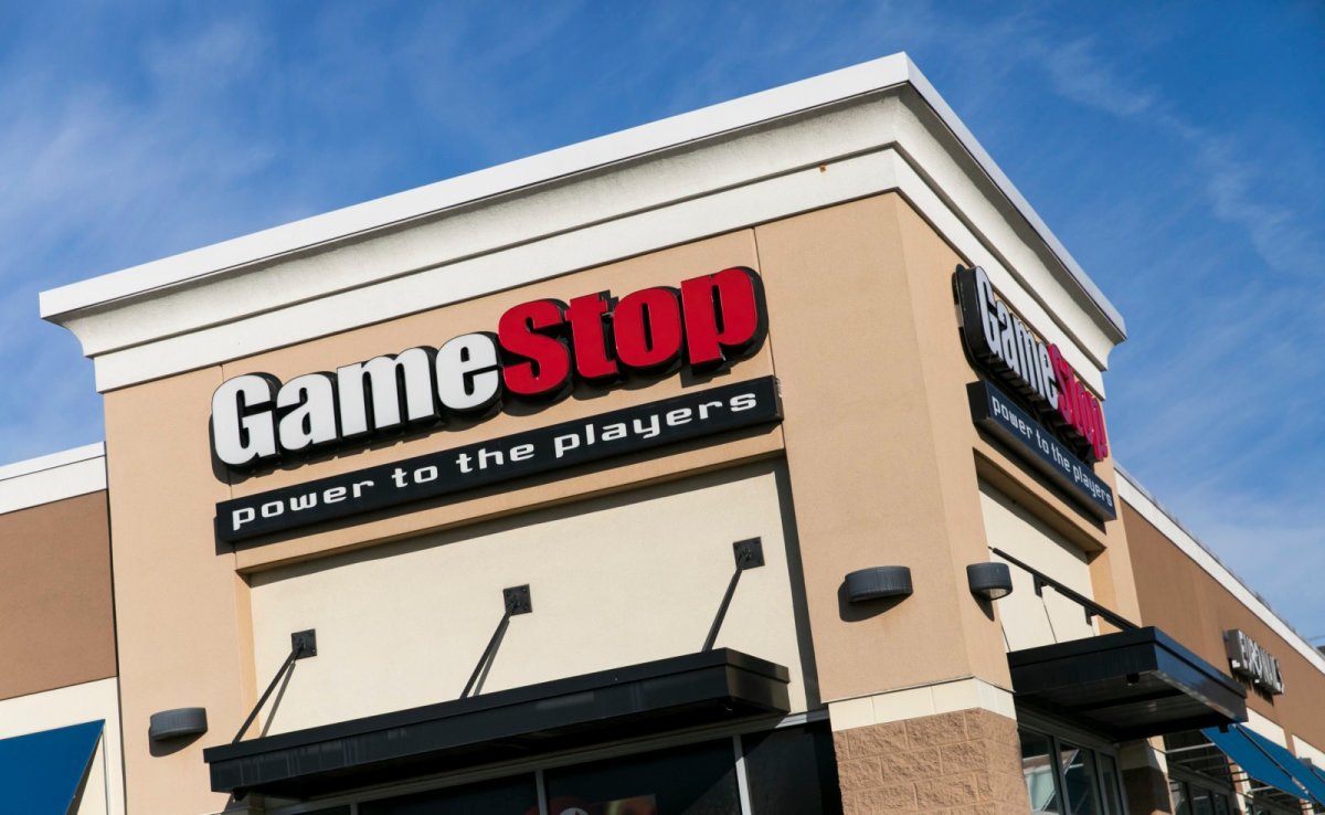 GameStop hissedarları, BTC stratejisi konusunda şüpheci 