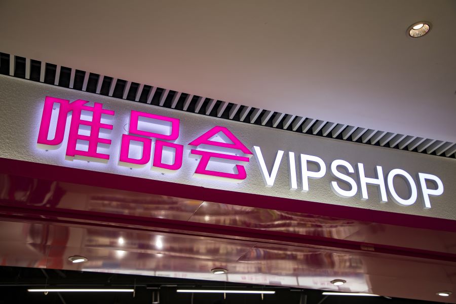 Vipshop’un kârı beklentileri aştı, gelirler düştü