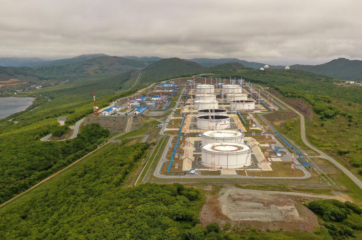 Petrol, jeopolitik endişelerin hafiflemesiyle istikrar kazandı