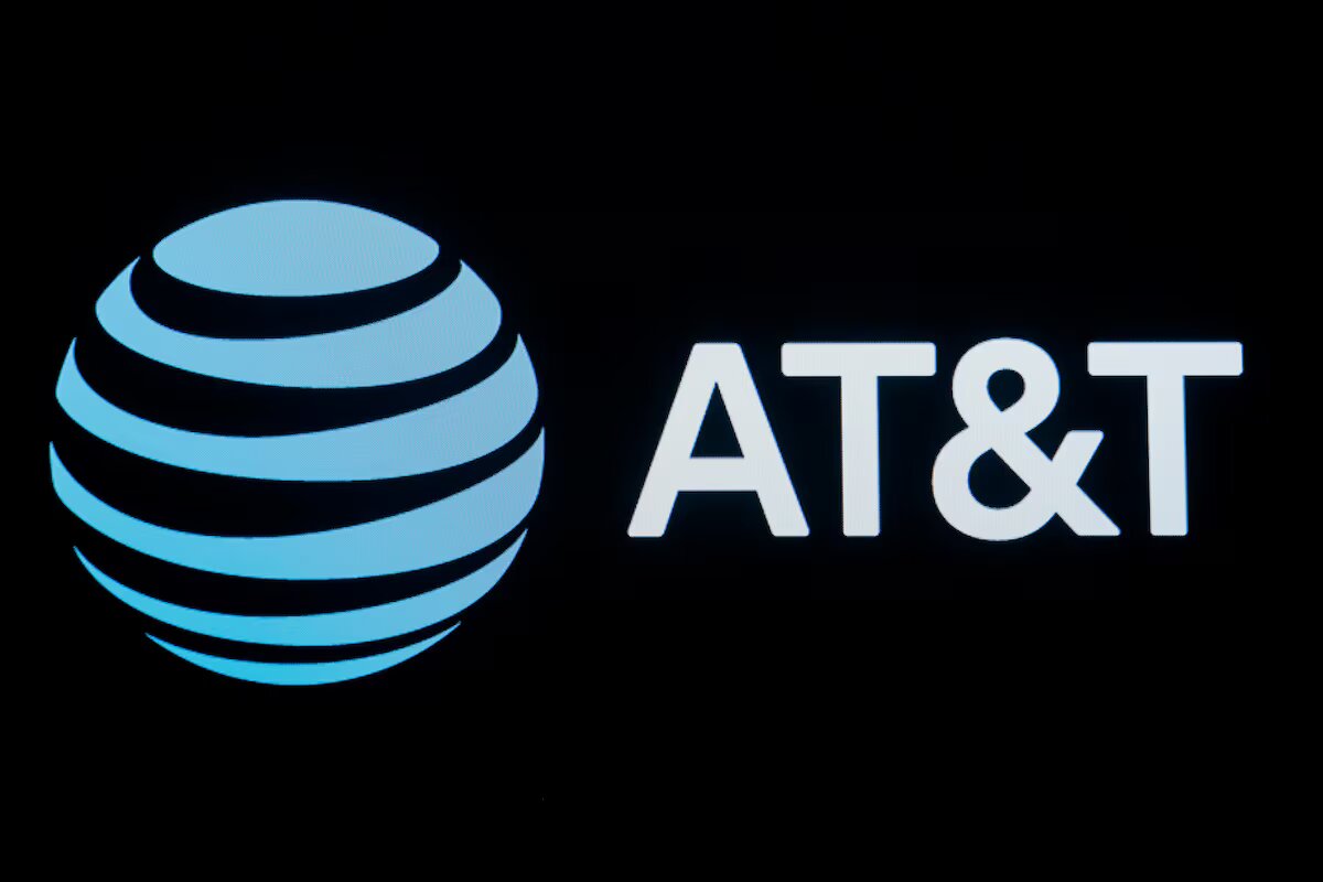 AT&T, 2027’ye kadar 18 milyar dolar serbest nakit akışı hedefliyor