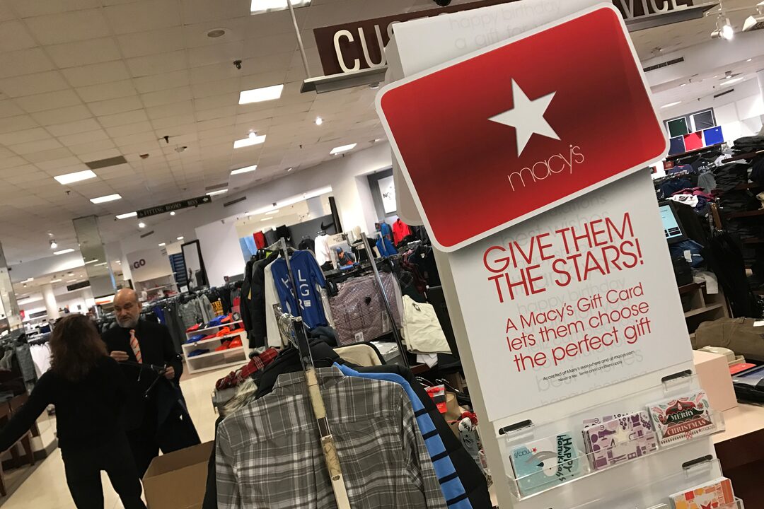 Macy’s üçüncü çeyrek sonuçları beklentileri aştı ancak hisse düştü