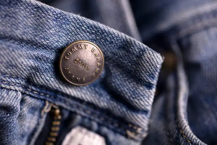 Oxford Industries üçüncü çeyrekte zarar etti