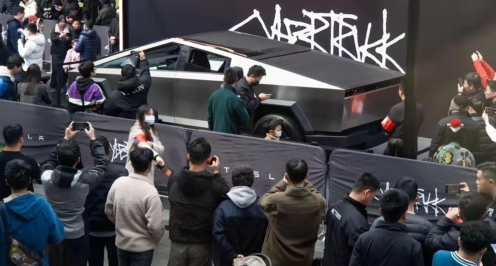 Tesla Cybertruck’ı Çin’e getirmeyi planlıyor