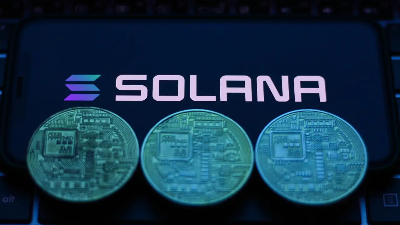 Solana Ethereum’u geride bıraktı, lider yapay zekâ blok zinciri oldu