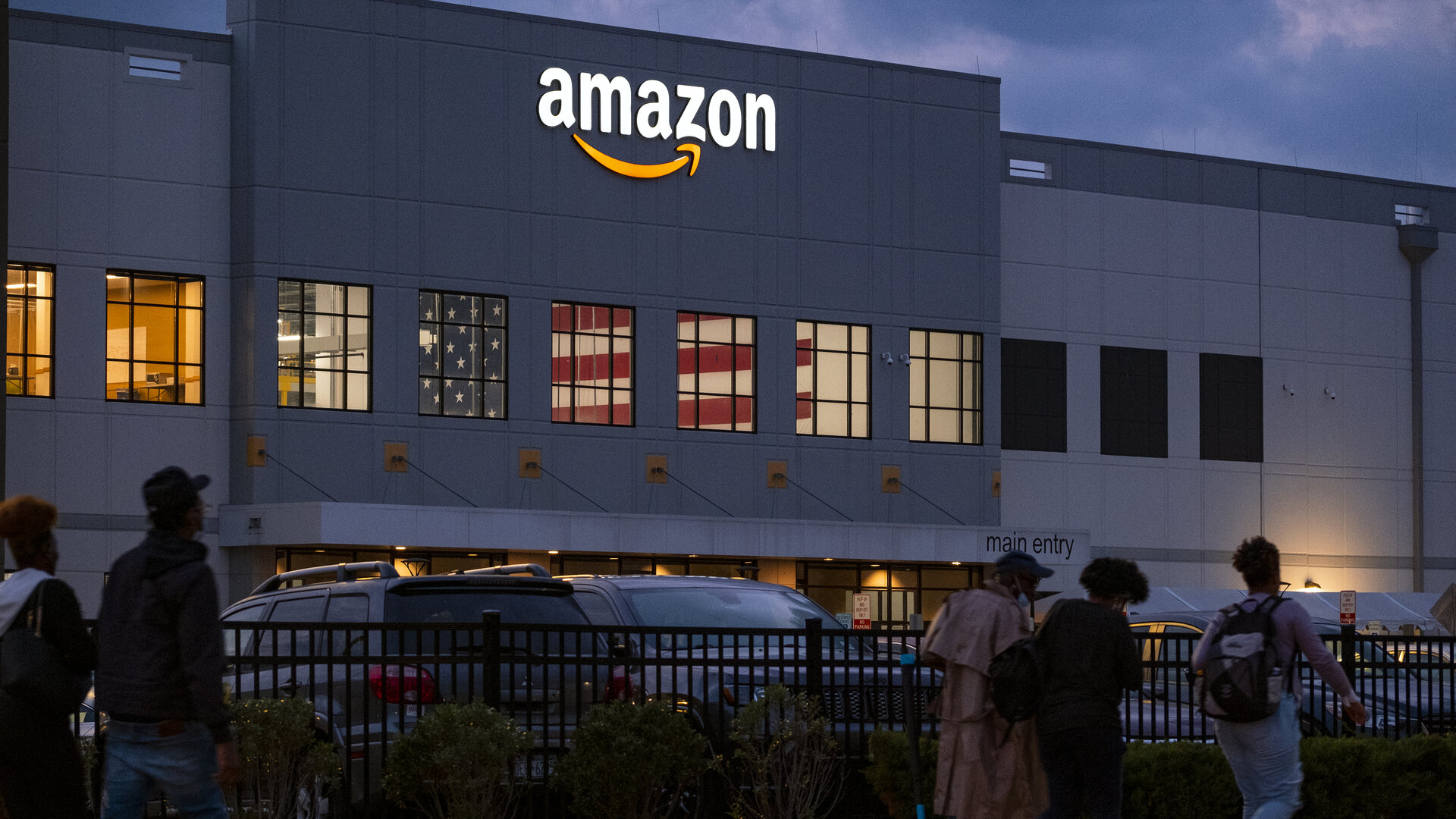 Amazon işçileri New York’ta greve gidiyor