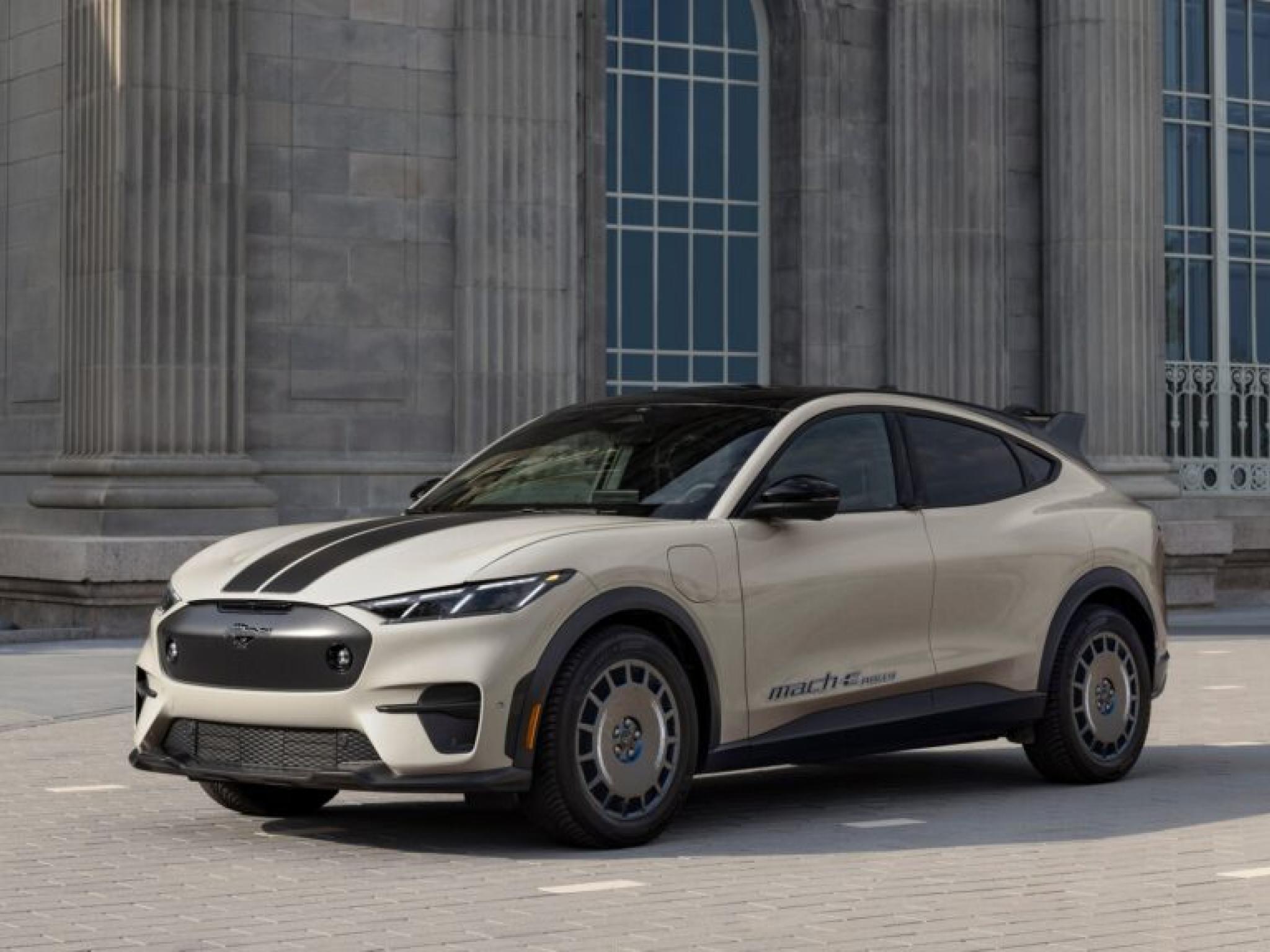 Elektrikli Mustang, benzinli modelini geçti