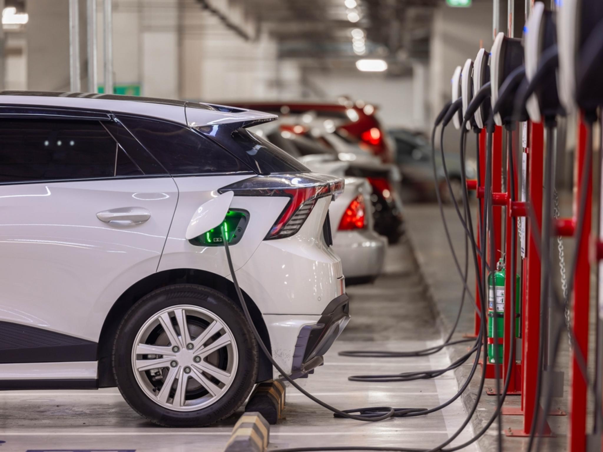 ABD’de elektrikli araç sahiplerinden yol ücreti alınabilir