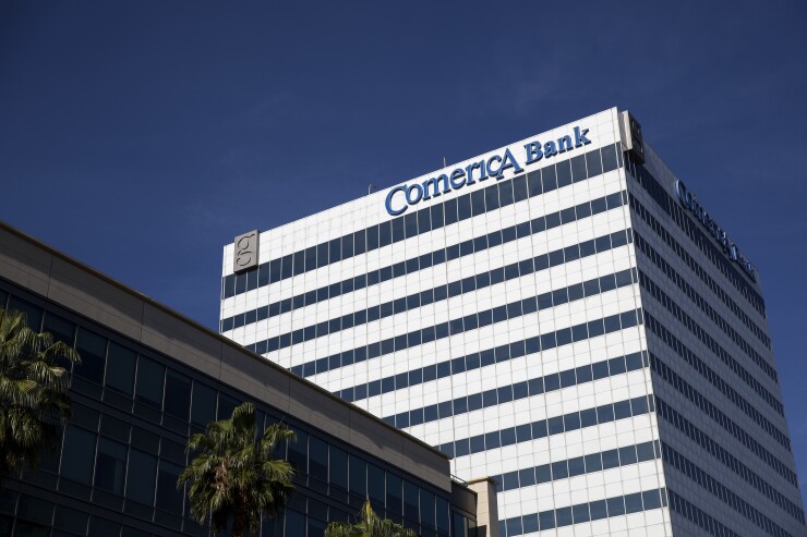Comerica’nın üçüncü çeyrek kârı beklentilerin altında kaldı