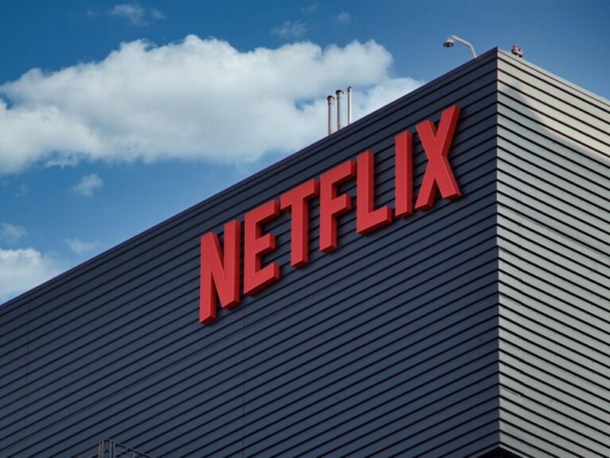 Netflix, Warner Bros. için nakit teklif hazırlıyor