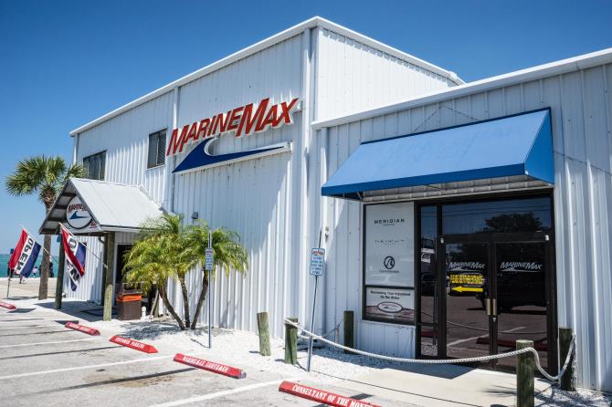 MarineMax üçüncü çeyrekte beklentileri aştı