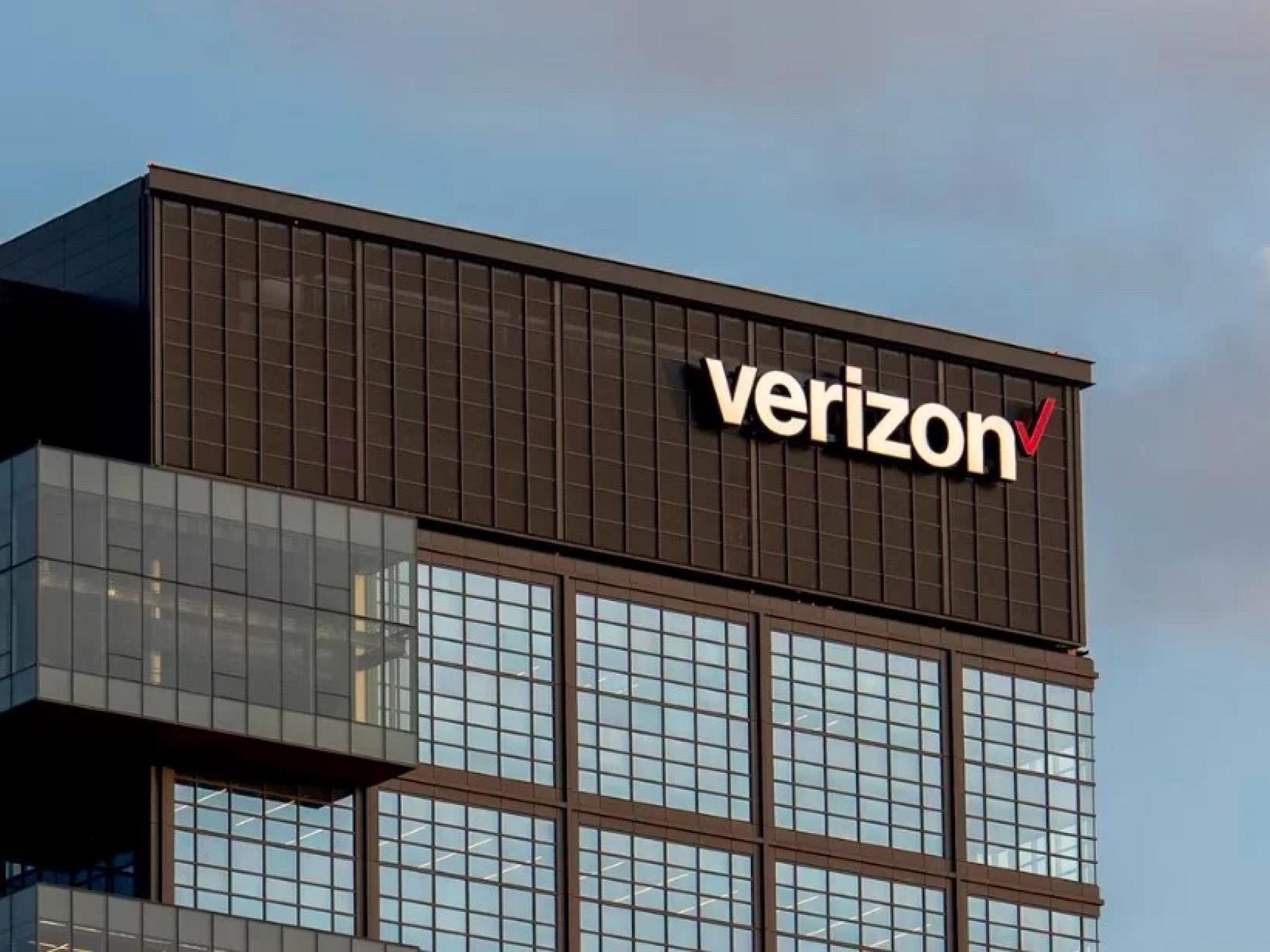 Verizon’un geliri beklentileri aştı
