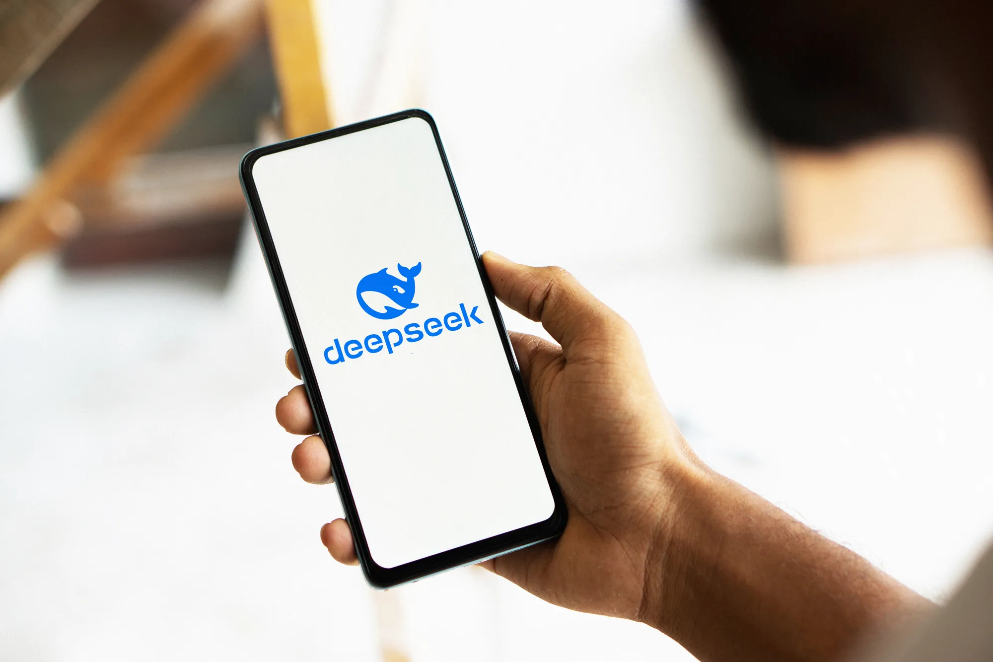 Yapay zekada Çin atağı: DeepSeek, teknoloji hisselerini kırmızıya boyadı