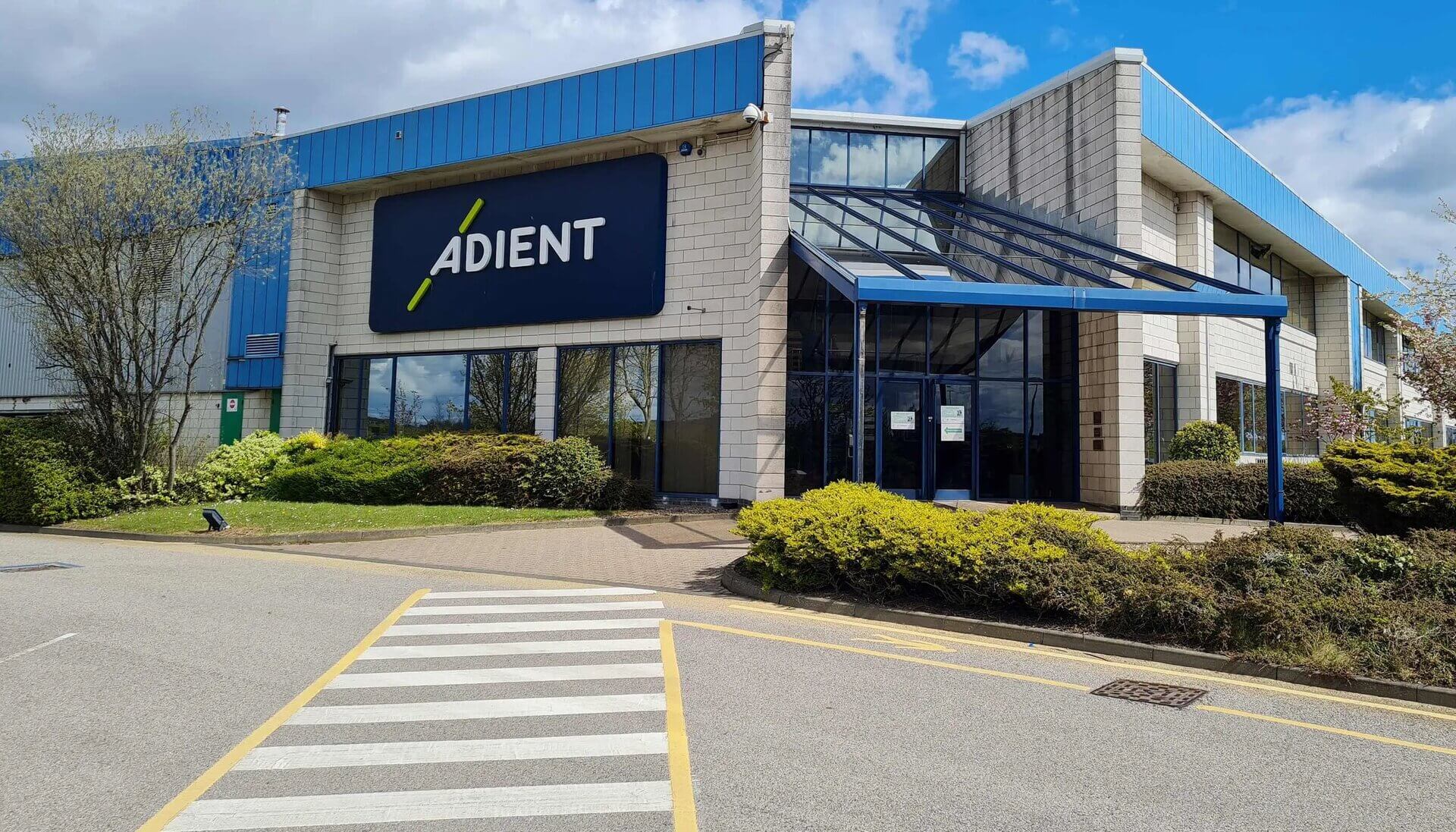 Adient’in üçüncü çeyrek kârı beklentiyi aştı