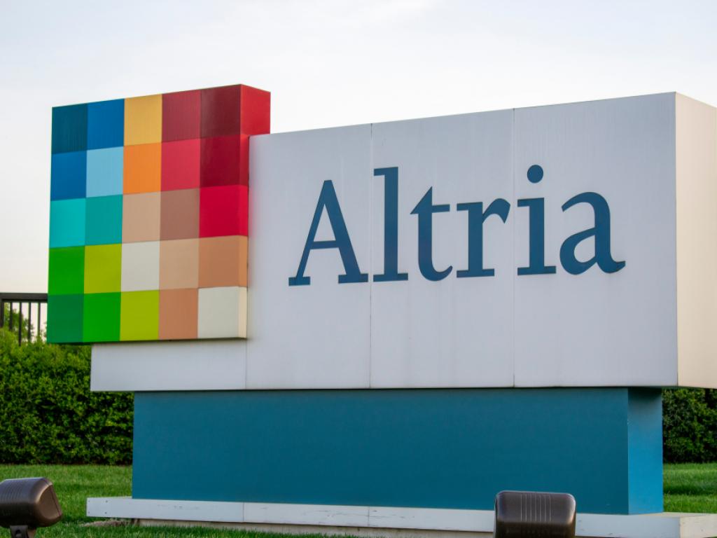Altria’nın gelirleri beklentileri aştı