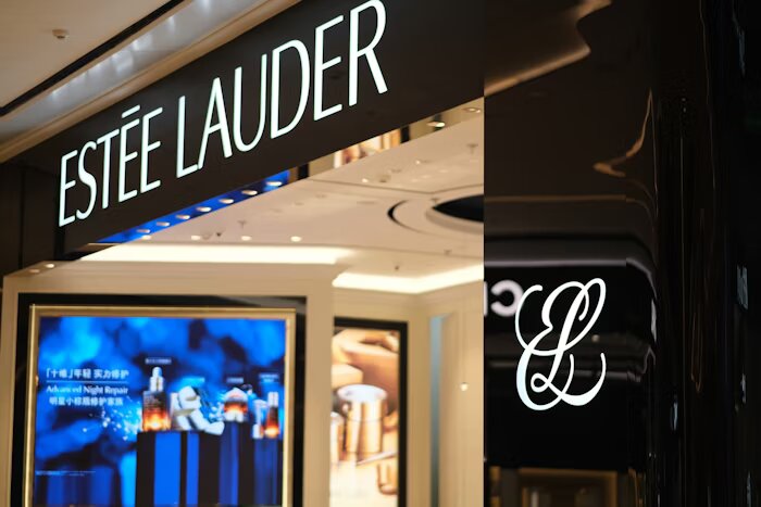 Estee Lauder’ın kârı 29% düştü