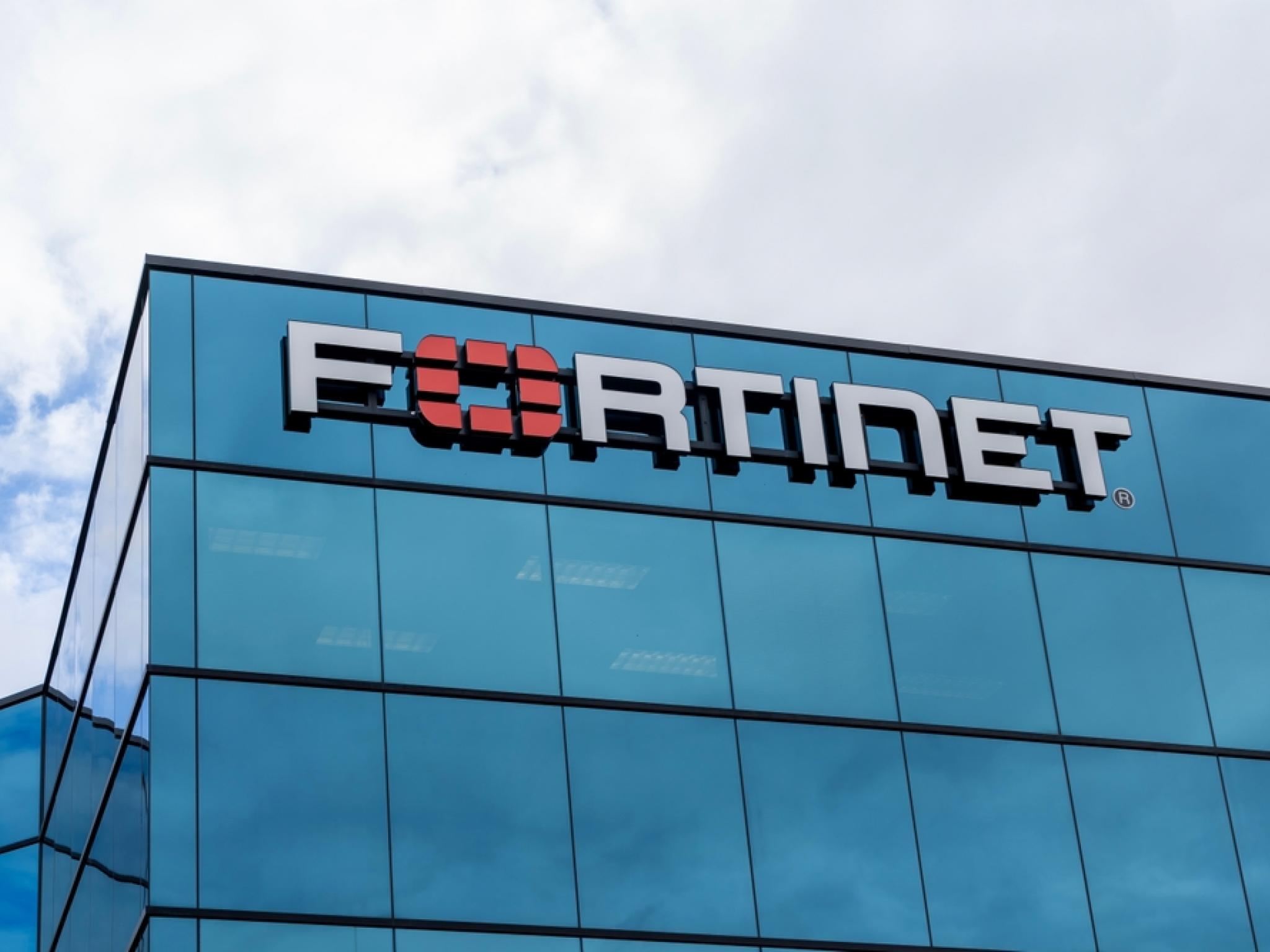 Fortinet’in gelirleri beklentileri aştı