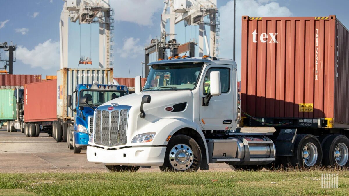 Radiant Logistics’in kârı beklentileri aştı
