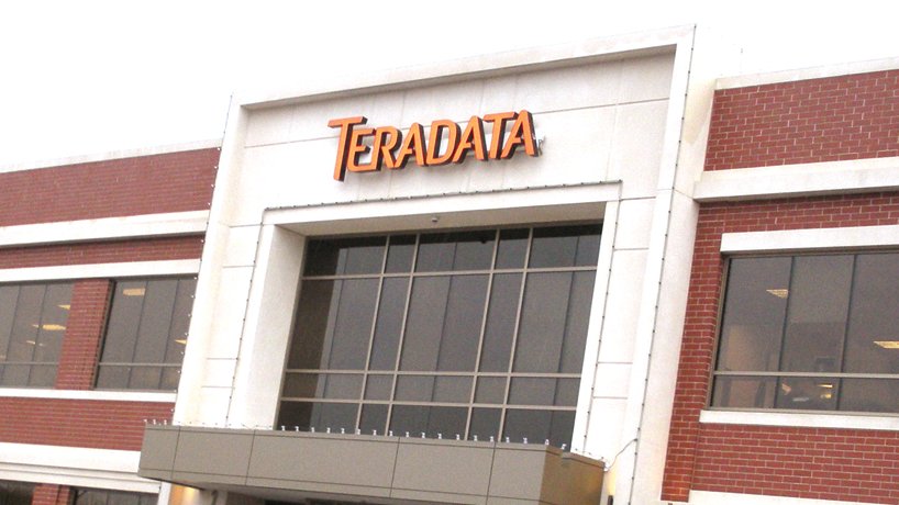Teradata’nın gelir ve kârı düştü