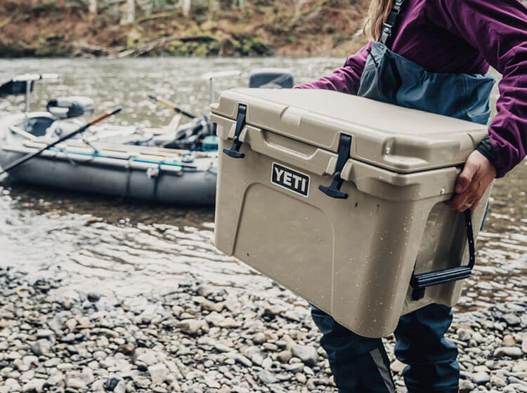 YETI’nin üçüncü çeyrek kârı beklentileri aştı, gelirleri zayıf kaldı