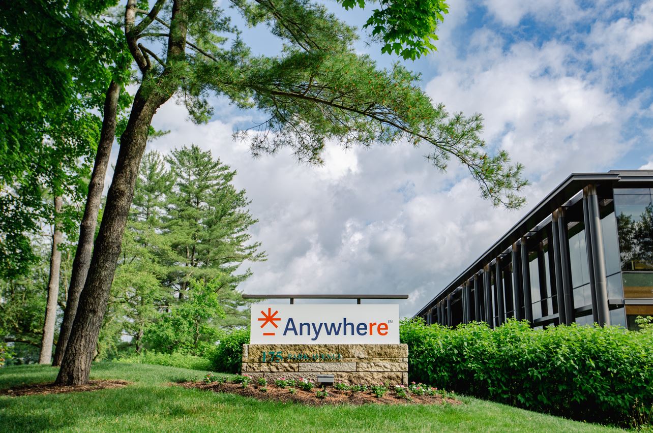 Anywhere Real Estate’in gelirleri beklentileri aştı