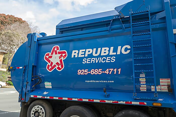 Republic Services’in kârı beklentileri aştı