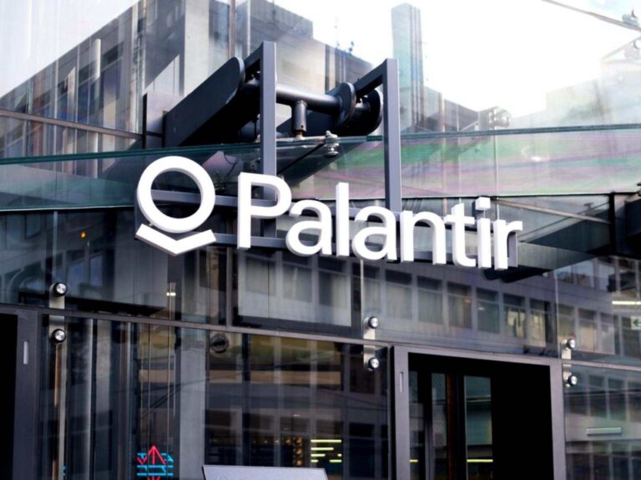 Citadel, Palantir hisselerini azalttı
