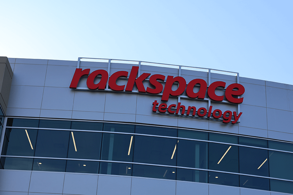 Rackspace Tech’in gelirleri düştü
