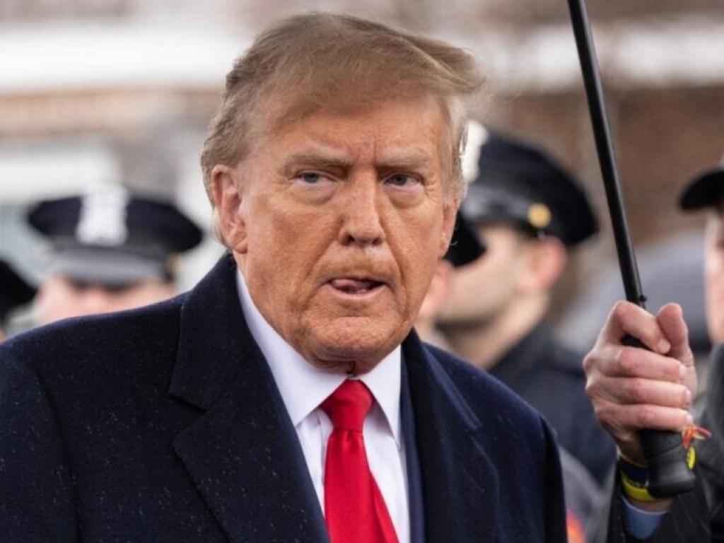 Trump’tan Çin’e yeni çip kısıtlamaları geliyor